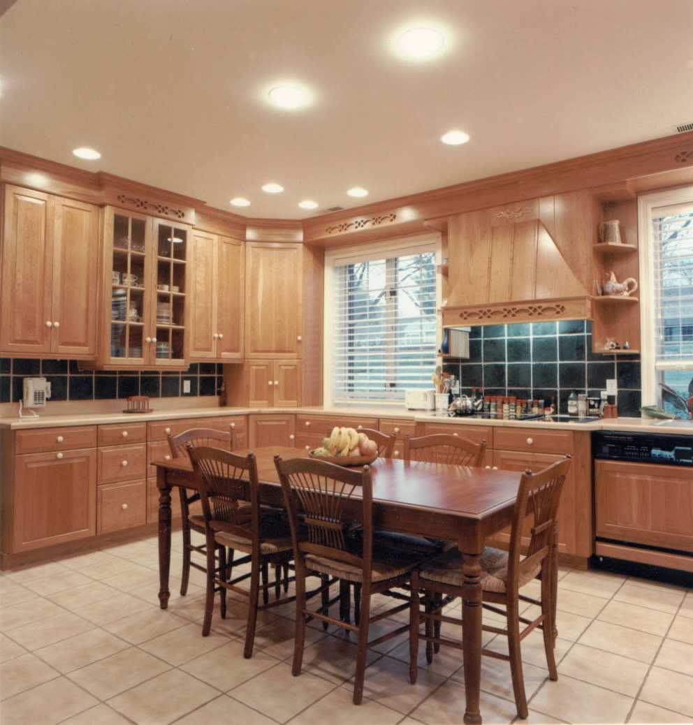 kitchen lighting brown color